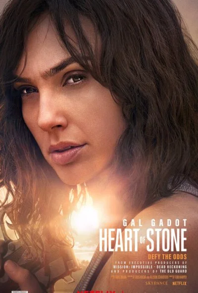 Сердце Стоун (2023) онлайн бесплатно